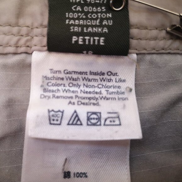 Eddie Bauer Ladies Beige Size 18 Petite Capri Length Straight Leg Pants - Picture 7 of 13